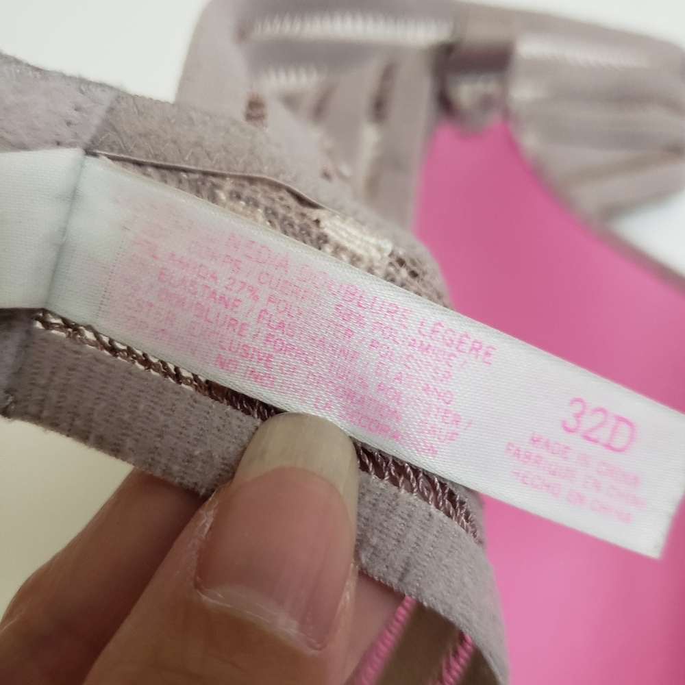 32D Pink Victoria's Secret Gray Floral Lace - Picture 8 of 9